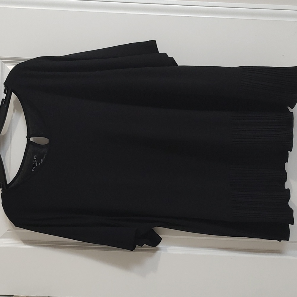 Talbot's black top